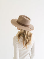 The Cut II Bolo - Taupe